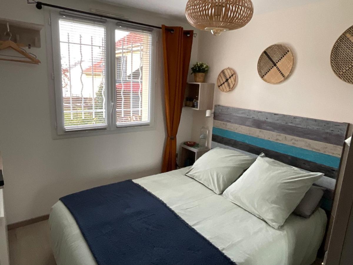 مونتِفرا Chambre Privee Proche Disney Disponible De 19H A 10H المظهر الخارجي الصورة
